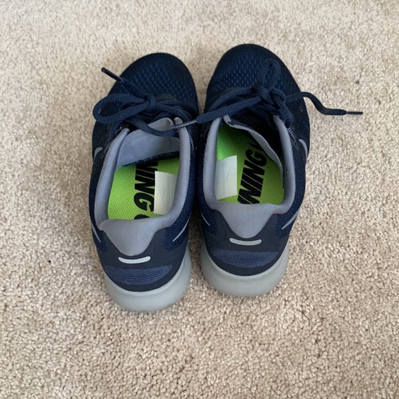 Nike free running sneaker - Picture 2 of 3